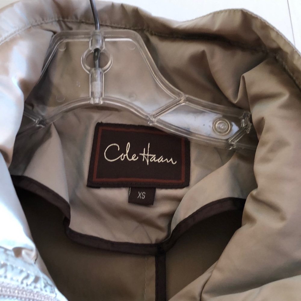 Coat - Picture 2 of 3